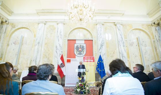 Enquete im Sozialministerium mit Sozialminister Stöger