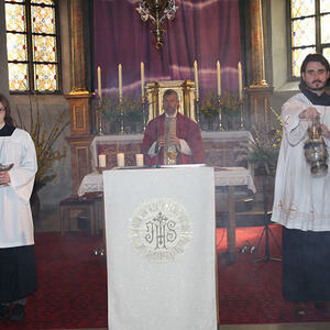 Amt und Osterkerzenverkauf