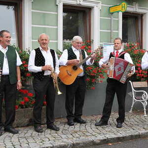 Pfarrer Mag. Marek Nawrot in Königswiesen