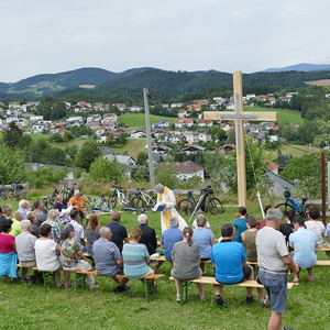 Fahrradsegnung und Kreuzweihe - Pfarre Sarleinsbach