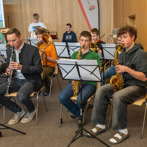 Bischof Manfred Scheuer besuchte die Landwirtschaftsschule in Schlierbach