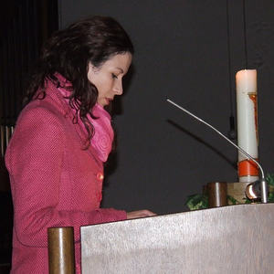 Adventkranzweihe und Schmankerlmarkt