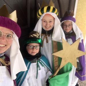 Eva Waltenberger, Noah Riepl, Michaela Raab und Amelie Riepl