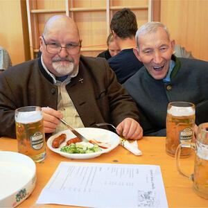 Festgottesdienst und Feier in der MZH 