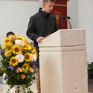 Lesung durch Ministrantenleiter Jonas Kern