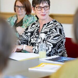 'Literatur' mit Martina Lainer (Germanistin)