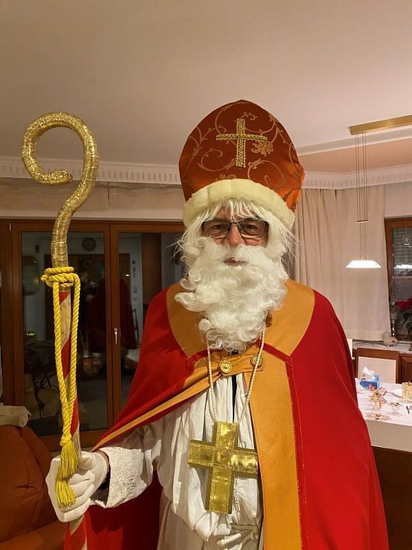 Nikolaus / Müller