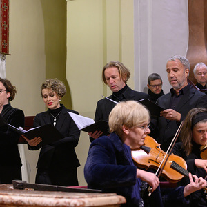Martina Daxböck (Sopran), Martha Hirschmann (Alt), Bernd Lambauer (Tenor), Gerd Kenda (Bass), Chor des Konservatoriums für Kirchenmusik der Diözese Linz und Barockensemble Linz unter der Leitung von Wolfgang Kreuzhuber