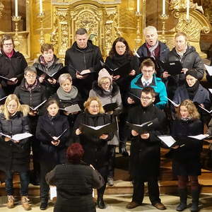 Chor des Konservatoriums für Kirchenmusik der Diözese Linz (Leitung: Carolin Landschützer)