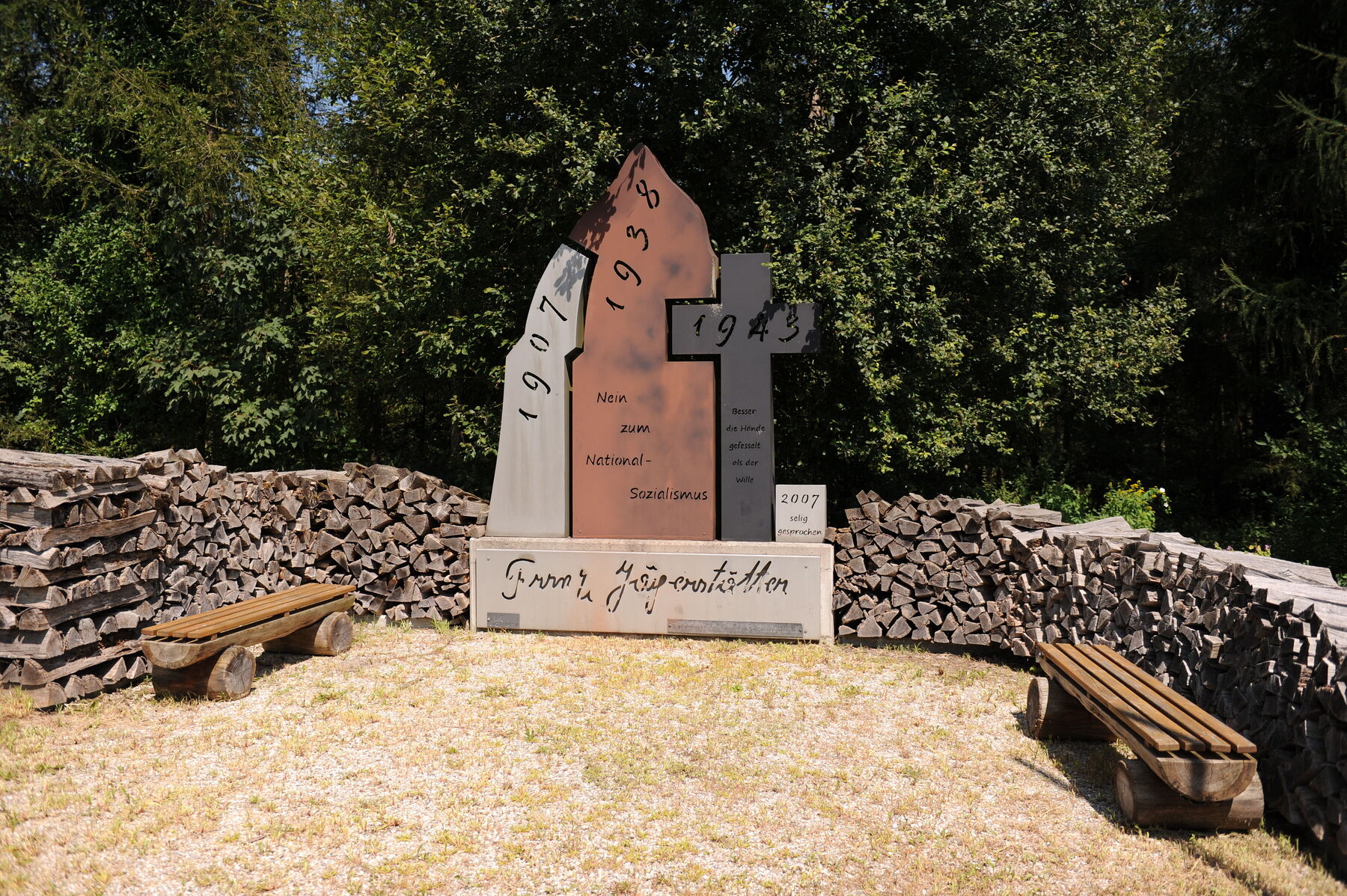 Jägerstätter Denkmal in St. Radegund von Hubert Sigl