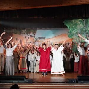 Jubelnde Menschenmenge