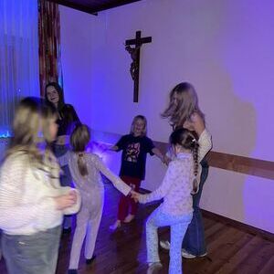 Übernachtungsaktion für Kinder ab 8 Jahren im Pfarrheim Laakirchen