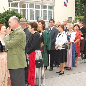 Trachtensonntag mit Ehejubilaren