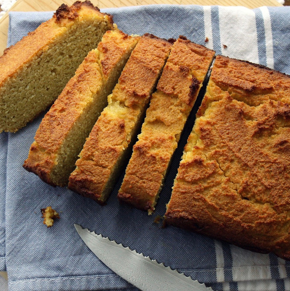 Anisbrot aus Biskuitteig