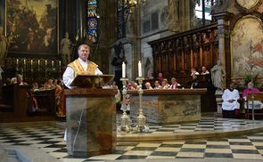 Bischof Scheuer predigte beim Dankgottesdienst für vier Jahre Pontifikat von Papst Franziskus im Wiener Stephansdom.