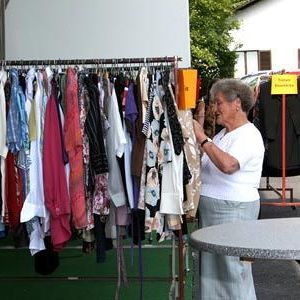 Benefiz-Flohmarkt in Lichtenberg