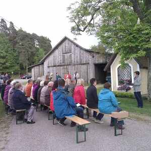 Maiandachten bei den Kapellen