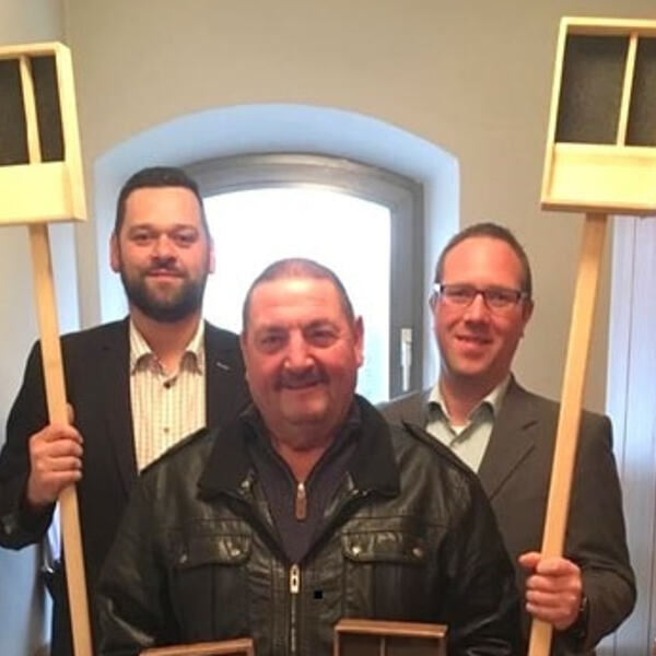 Neue Tafelgeldladen für Gottesdienste