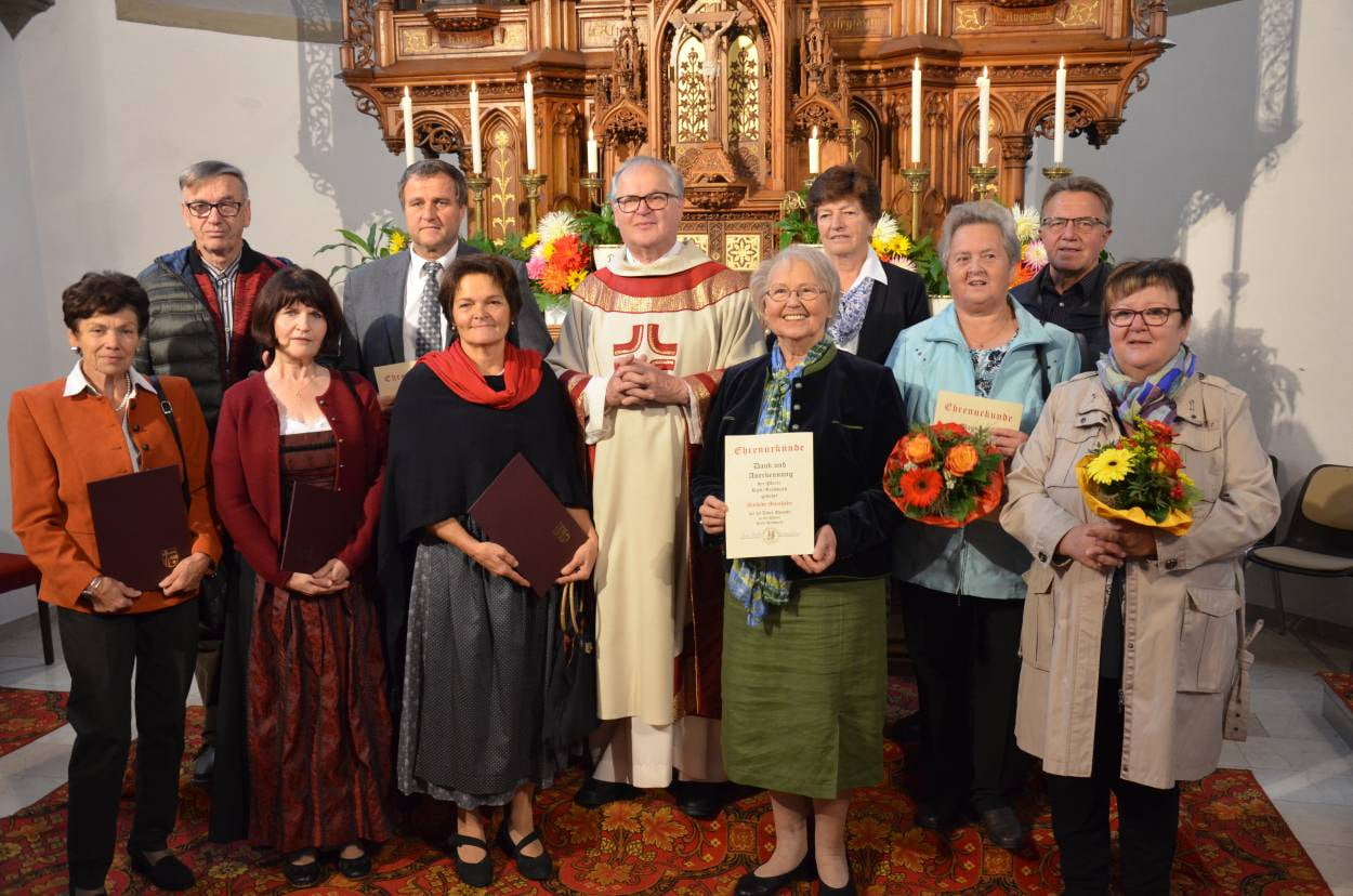 Dank und Anerkennung für Dienste in der Pfarre Ried/Riedmark
