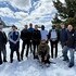 Jungpriester der Diözese Linz gemeinsam mit Bischof Manfred Scheuer bei einem Ausflug im Salzkammergut
