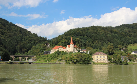 Fernsehgottesdienst aus St. Nikola an der Donau